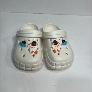 New white toddler clogs
